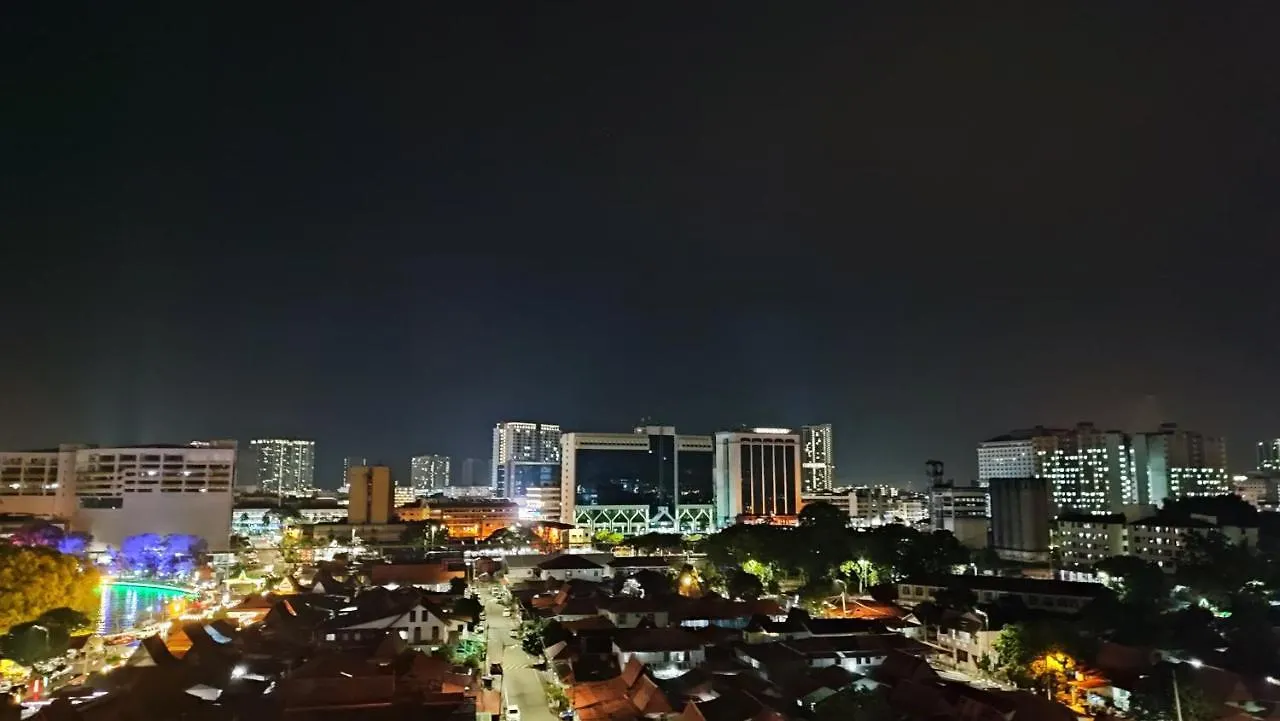 The Honeymoon Haven - 99 Residences Malacca Apartment